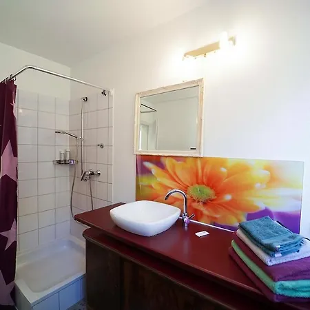 Im Haus Lotus Mit Grossem Balkon Und Garten Апартаменты Бад-Урах