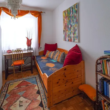 Im Haus Lotus Mit Grossem Balkon Und Garten Appartamento Bad Urach